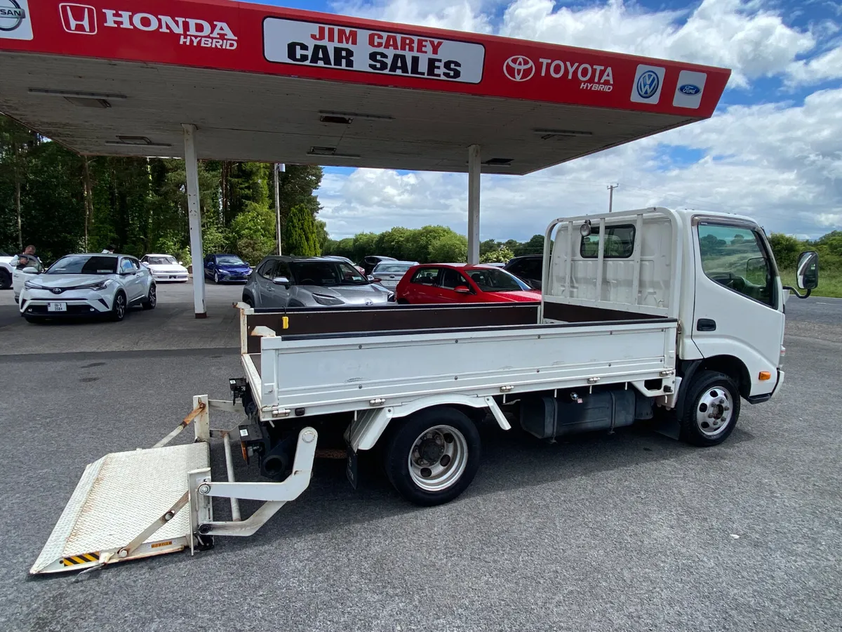 TOYOTA DYNA - Image 3