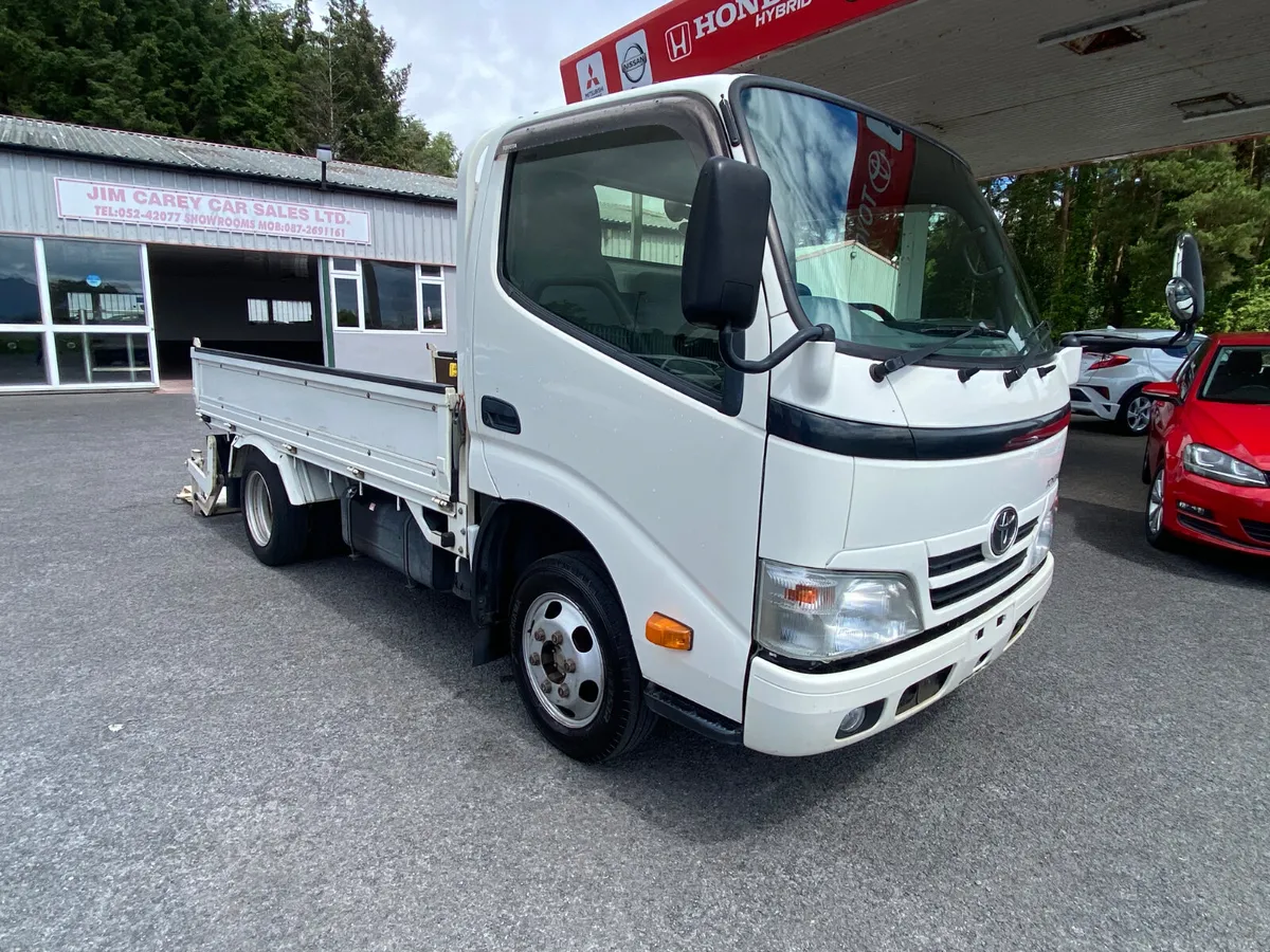 TOYOTA DYNA - Image 1