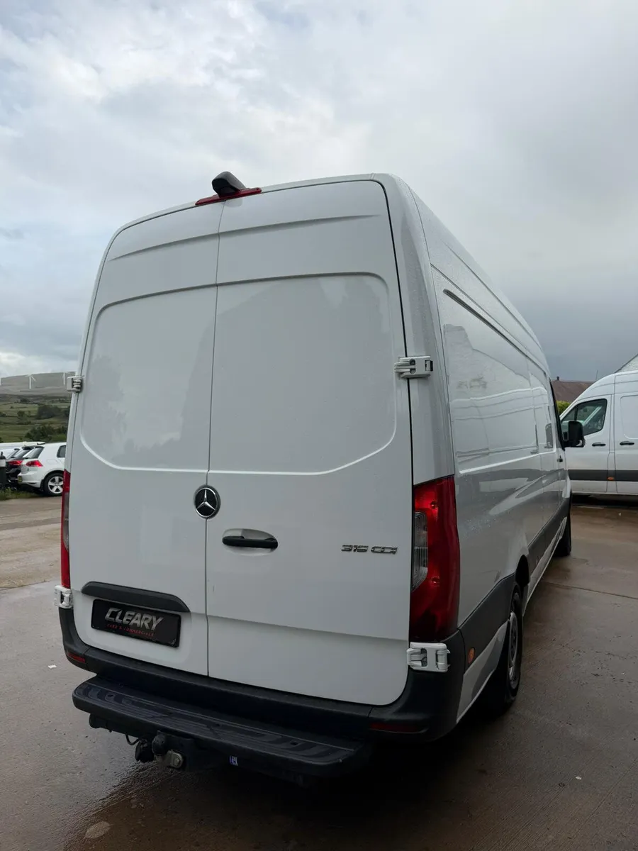 2021 Mercedes Sprinter 315 CDI Progressive - Image 4
