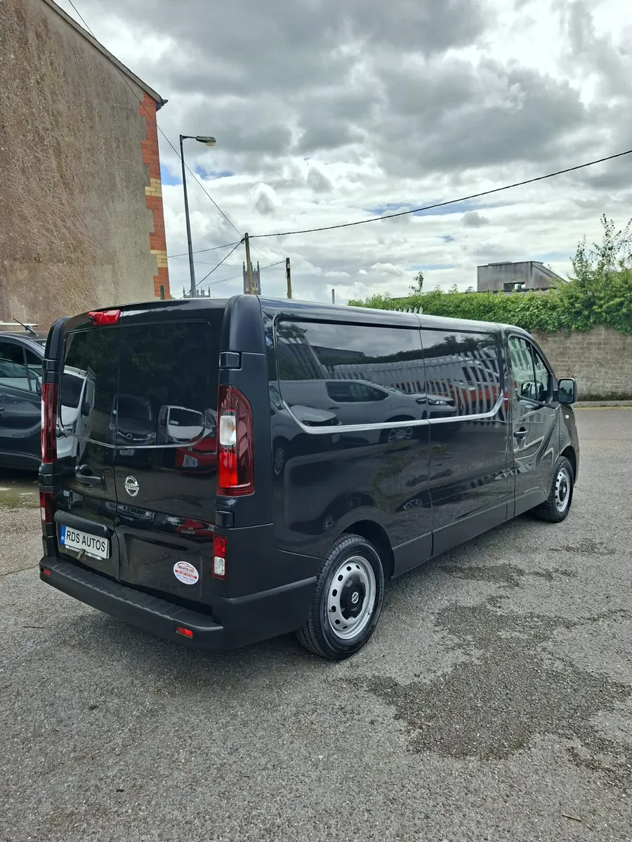 🔥21 NISSAN NV300🔥 - Image 4
