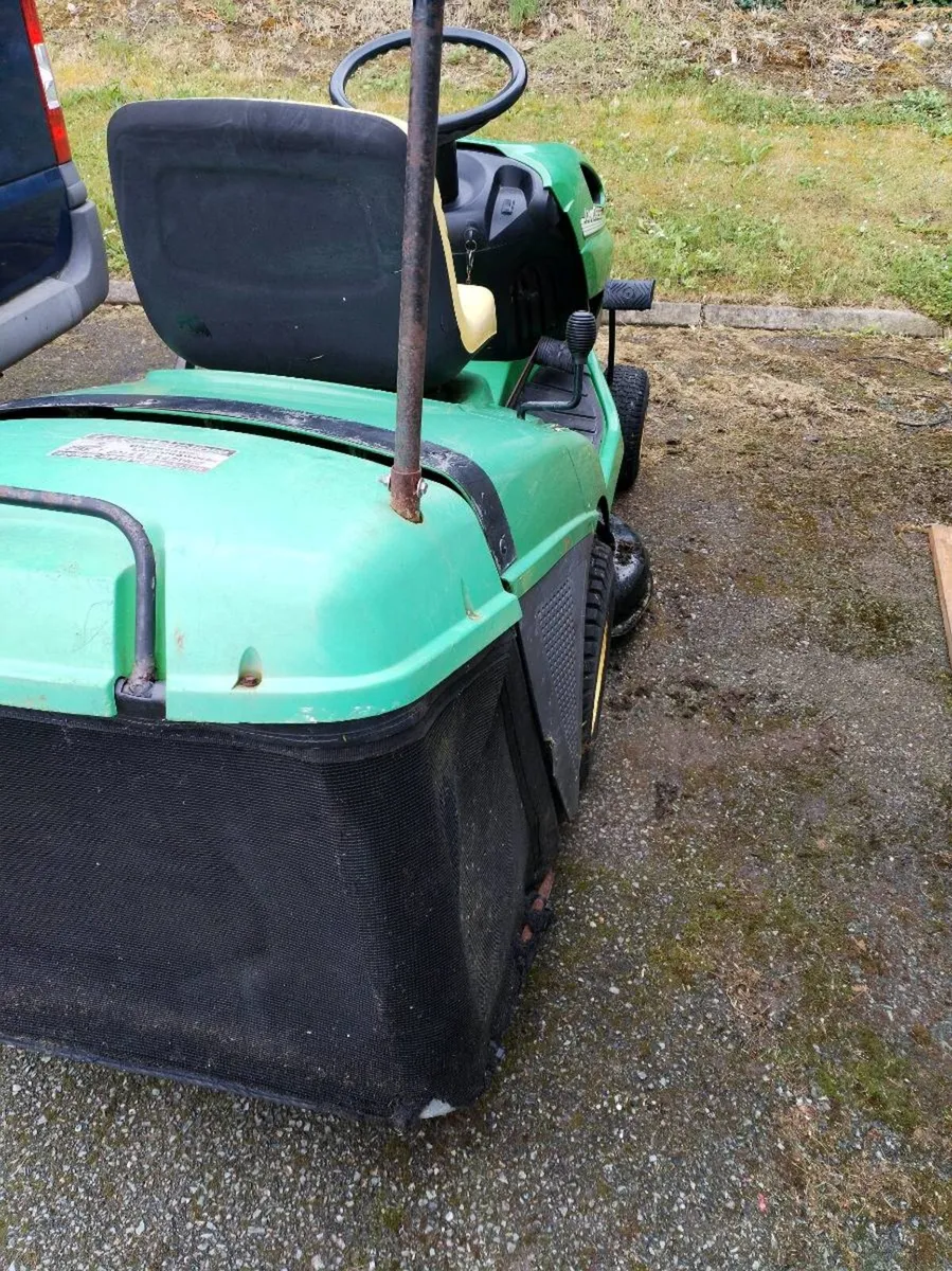 John deere lawnmower - Image 4