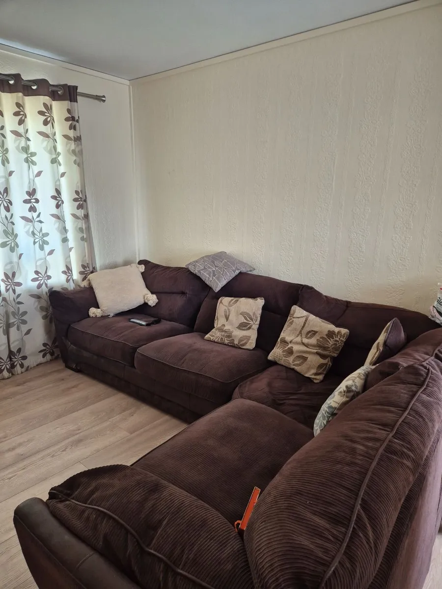 Corner group couch