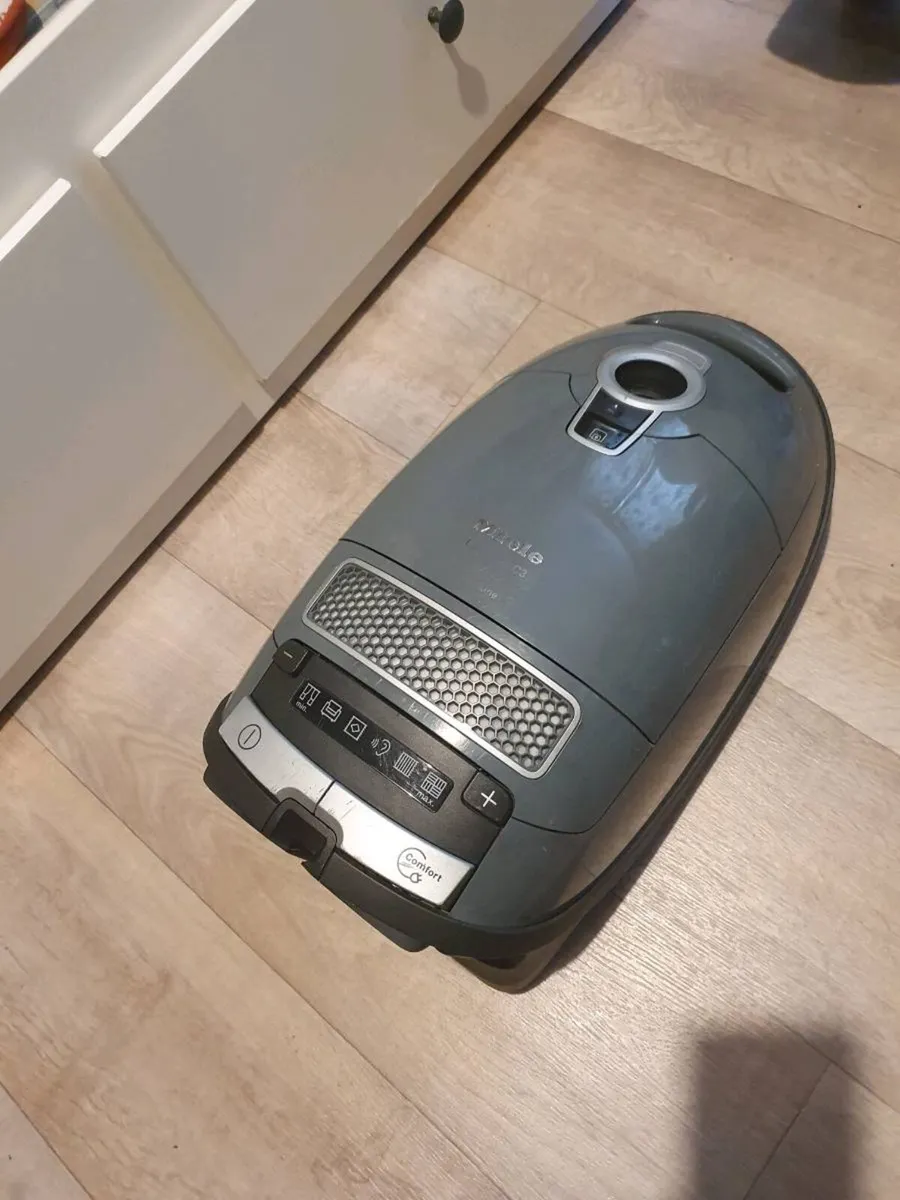 Vacuum Miele C3 power line - Image 2