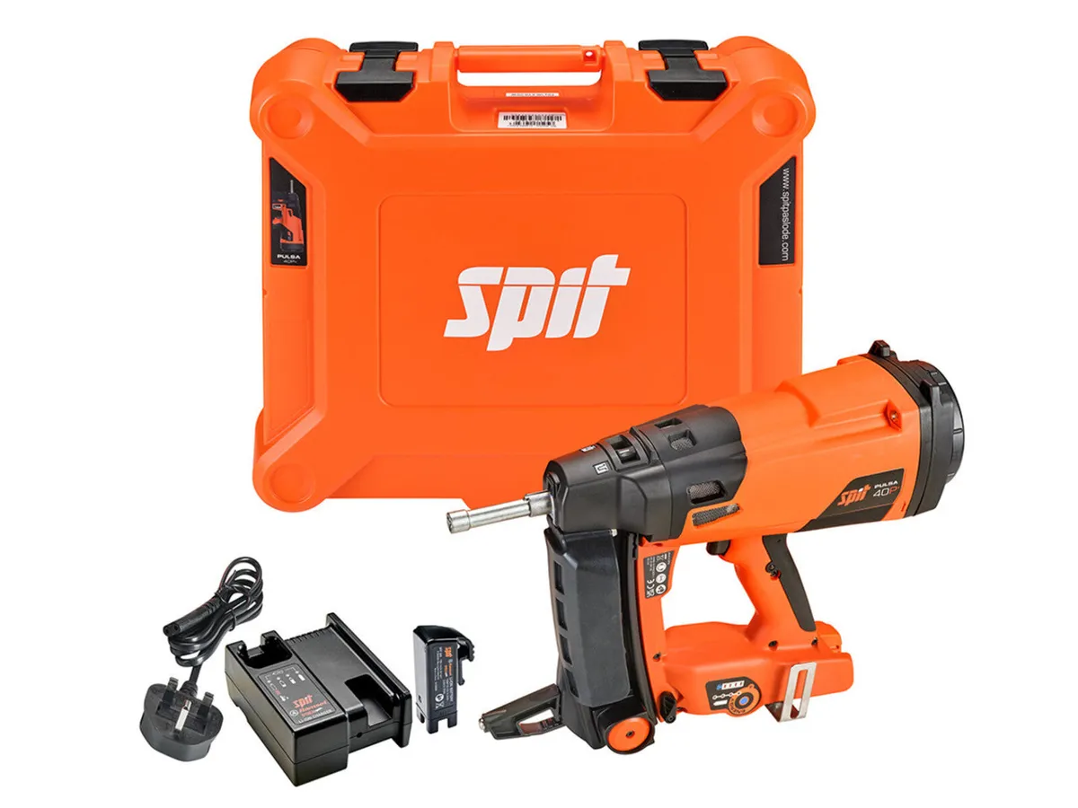 Spit Pulsa 40P+ Concrete Nail Gun Kit - New