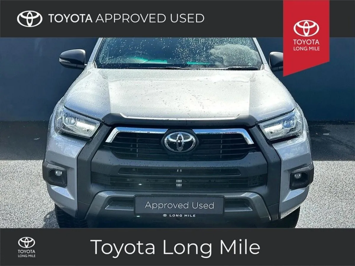 Toyota Hilux 2.8 Invincible Auto Fully Loaded - Image 4