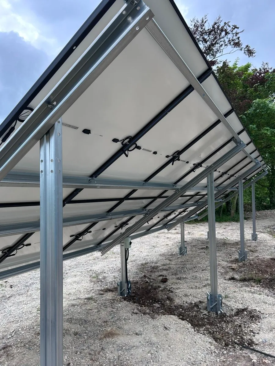 Brand new ground mounting frame 18 panels - Image 2
