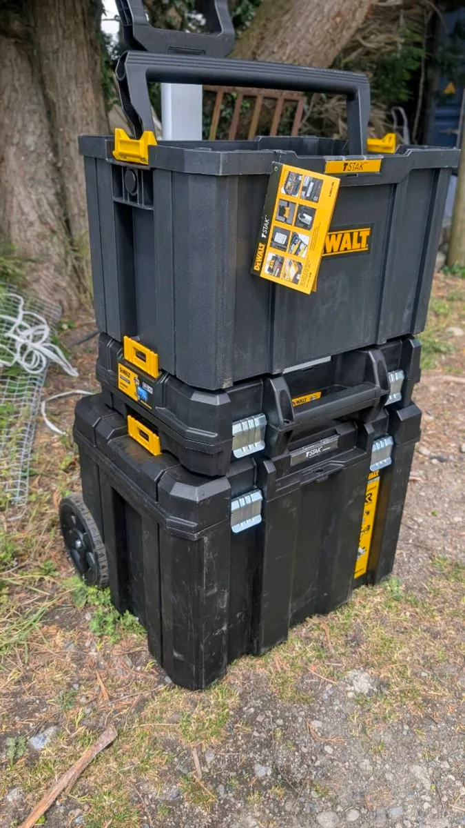DeWalt TStak Tower with Open Top Tote - New - Image 1