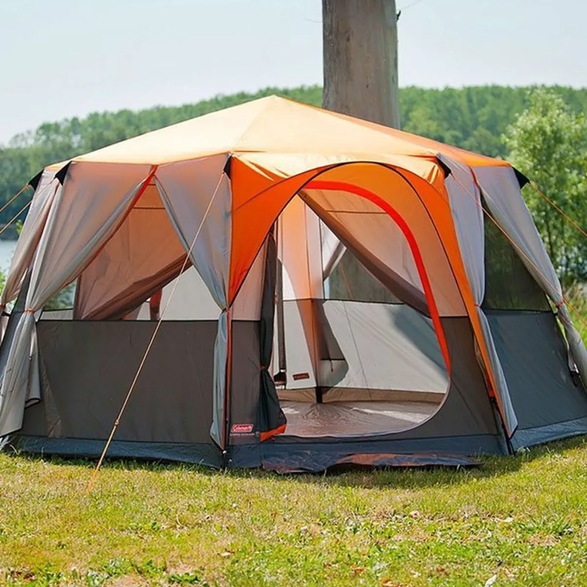 8 person Tent - Image 1
