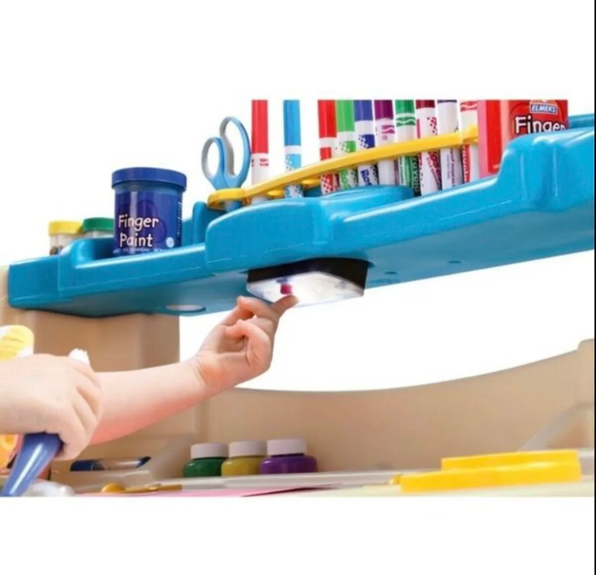 Kids activity desk - Image 2