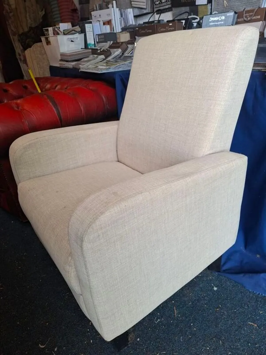 Grey  chair - Image 1