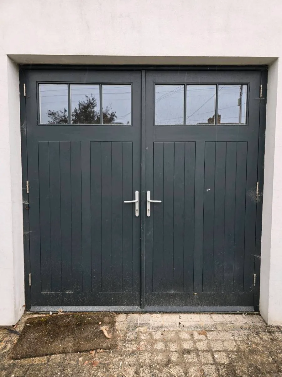 Garage door