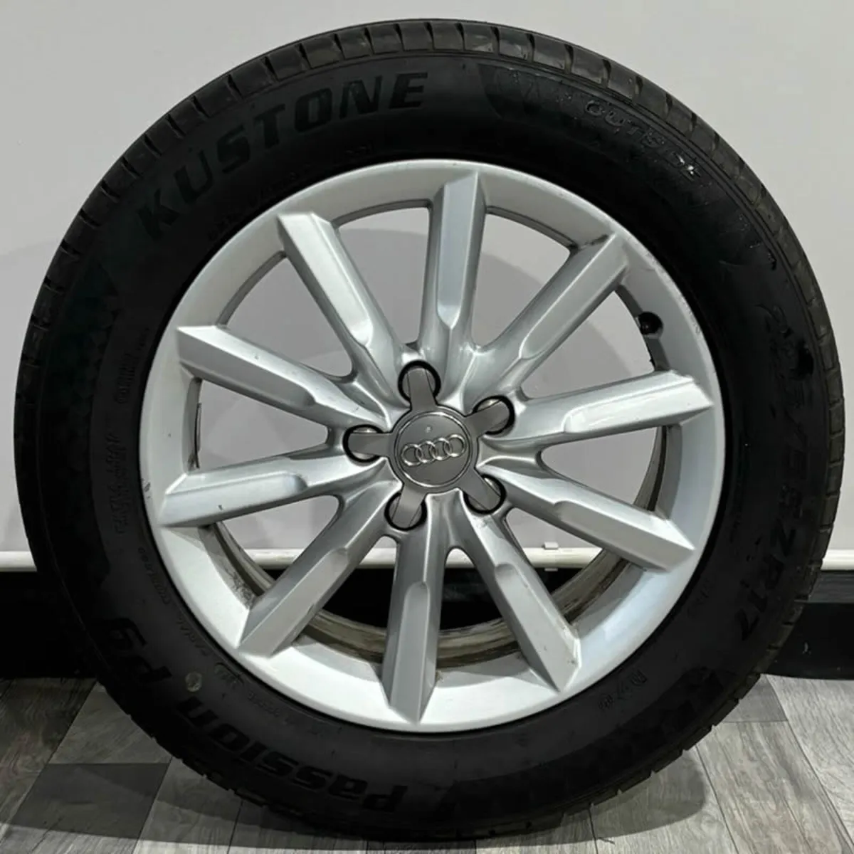 17" GENUINE AUDI Q3 S-LINE Alloy Wheels & Tyres - Image 2