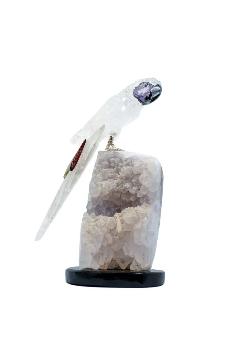 Handcrafted Crystal Macaw Sculpture (19cm) - Image 3