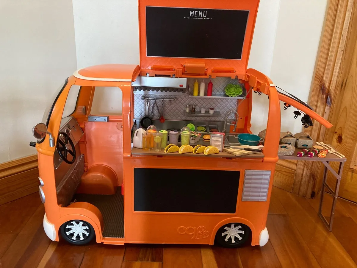 Our generation food truck,bench,ice cream truck. - Image 3
