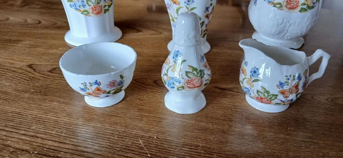 Collectables - Image 2