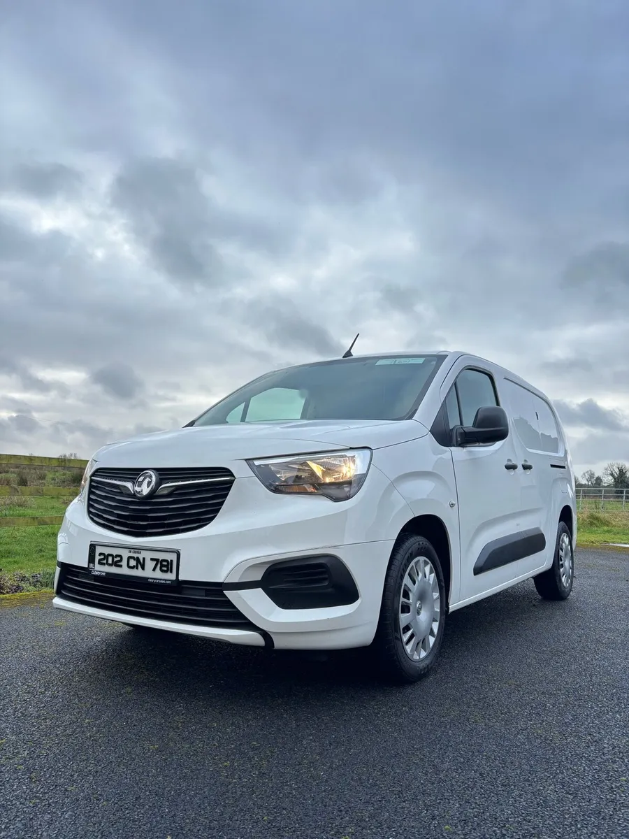 2020 Peugeot Partner Vauxhall Combo LWB - Image 1