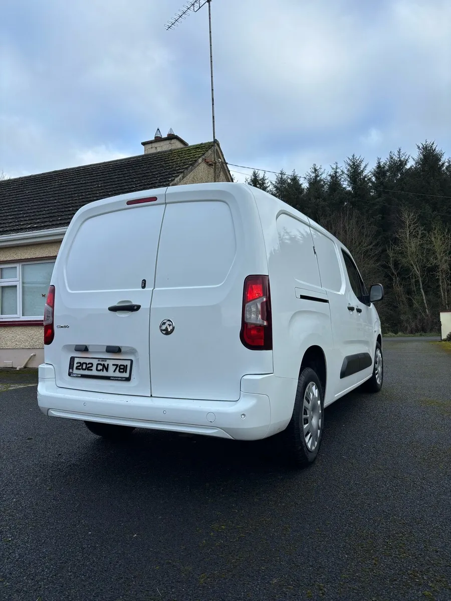 2020 Peugeot Partner Vauxhall Combo LWB - Image 4
