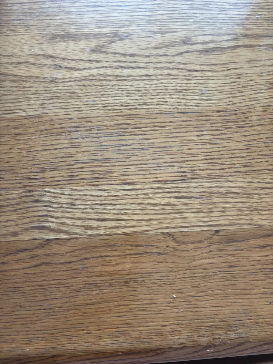 Solid oak extending dining table with 4 chairs Ono - Image 3