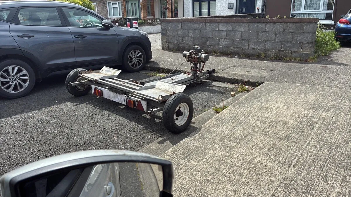 Tow Dolly - Image 1