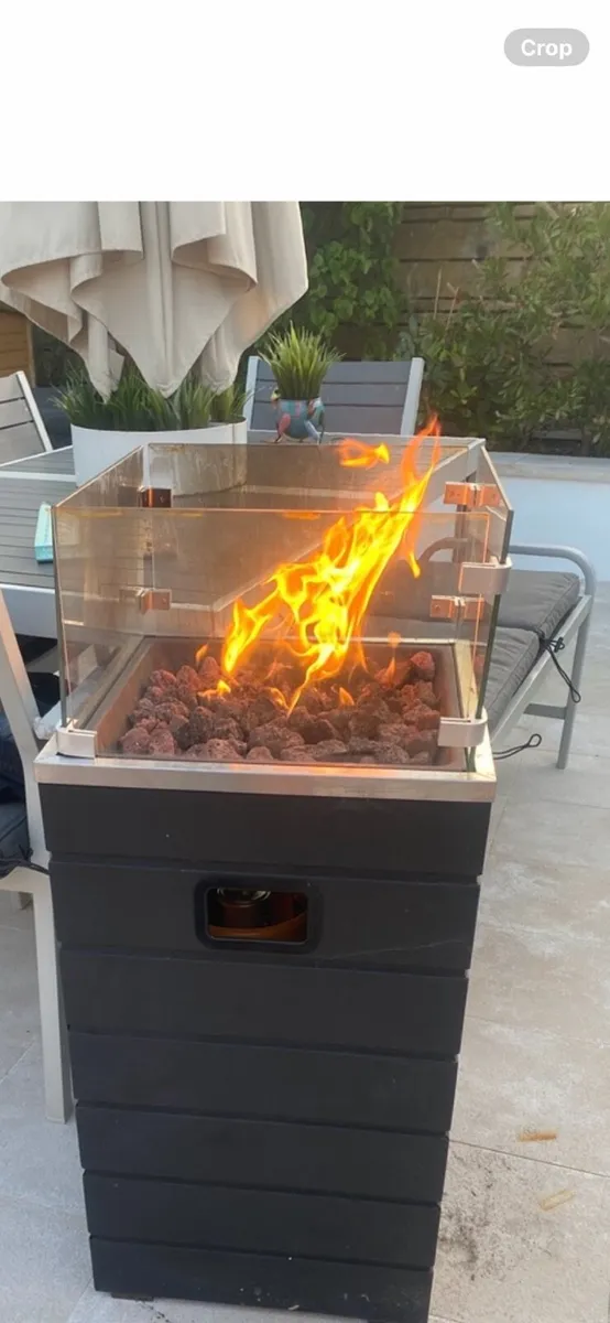 Outdoor fire - Image 2