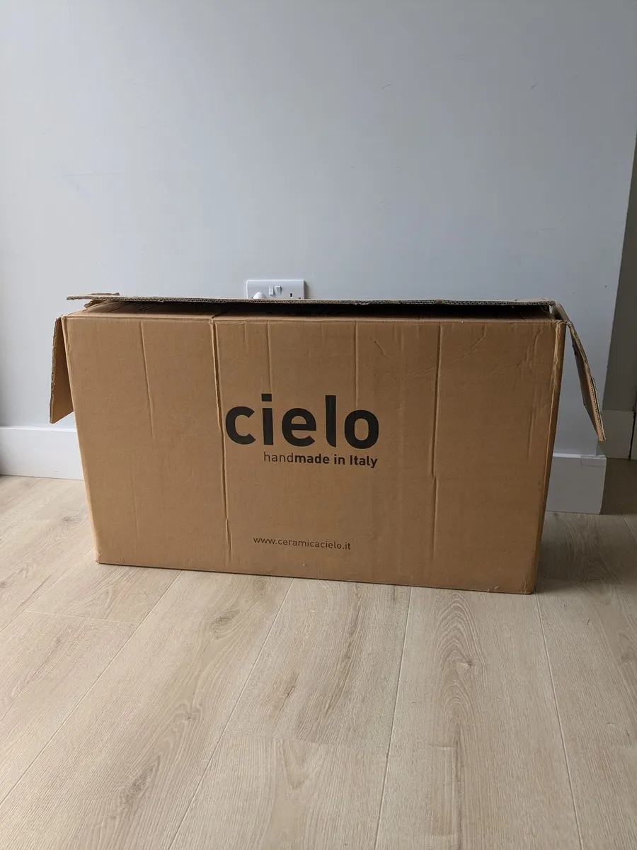 Cielo Siwa Gloss White 900mm Basin - Image 4
