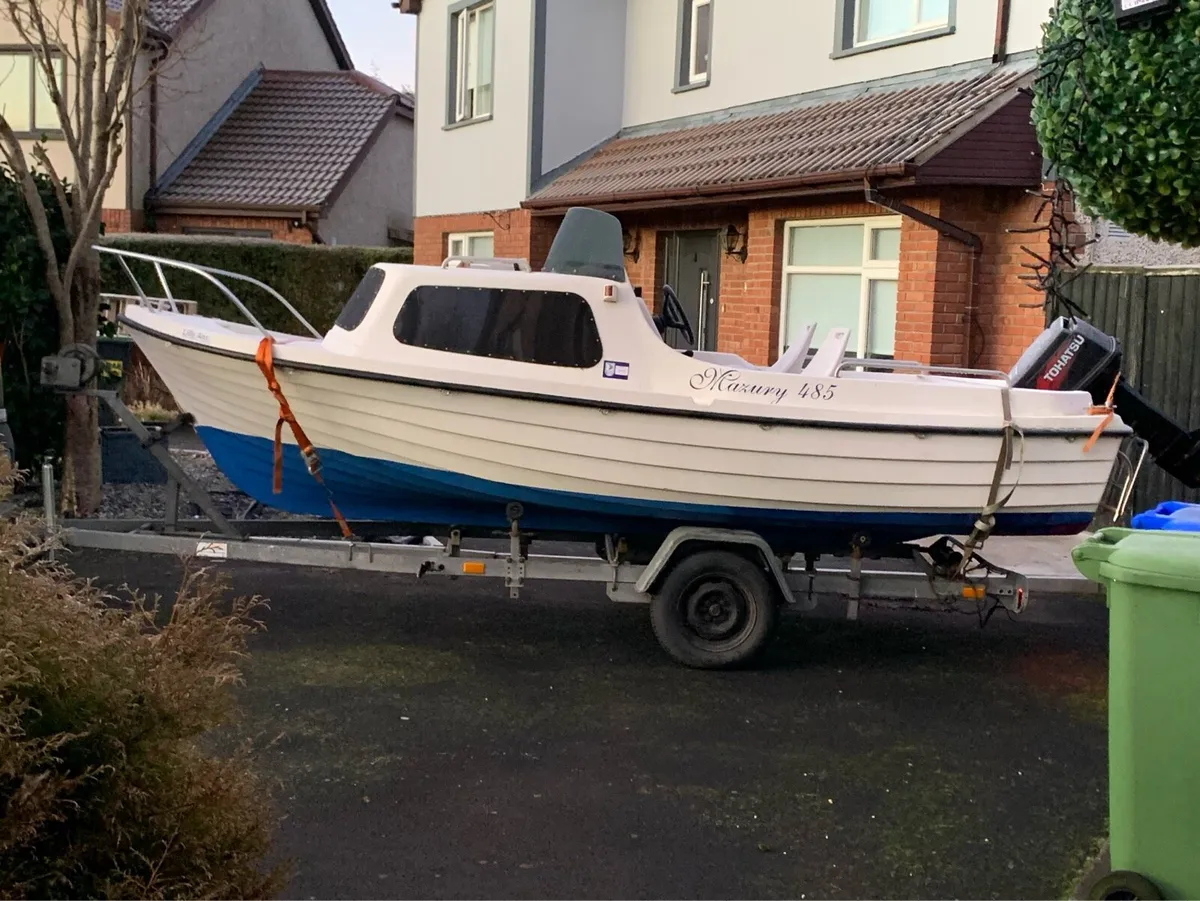 16ft cabin cruiser boat - Image 3