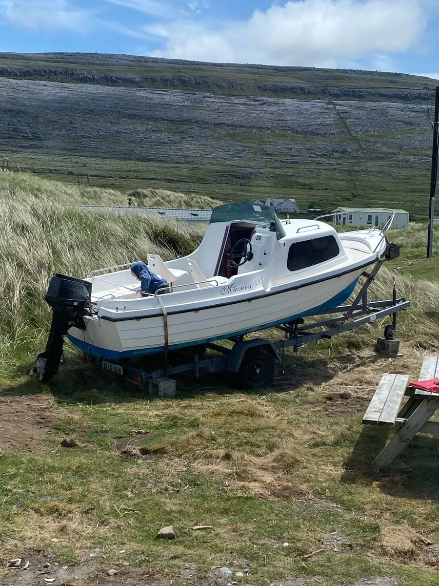 16ft cabin cruiser boat - Image 4