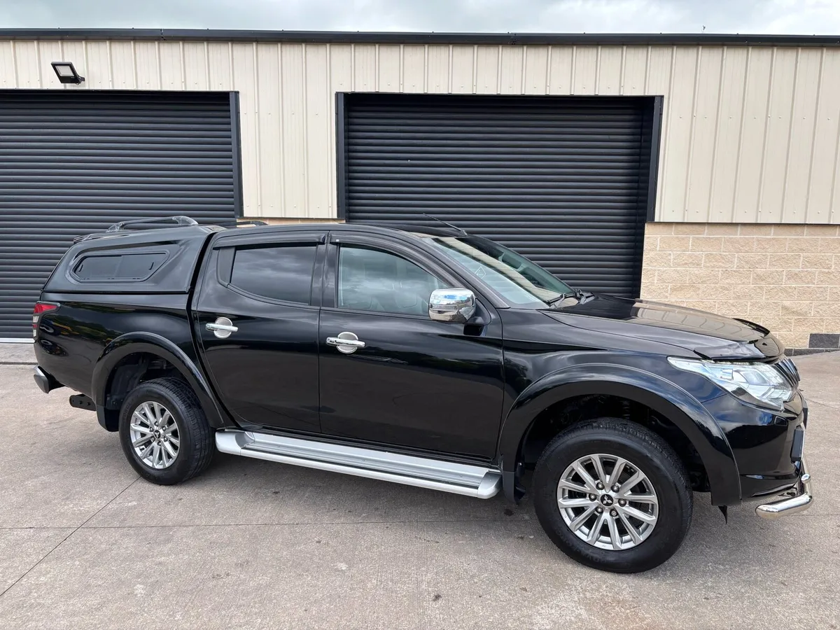 2019 MITSUBISHI L200 2.5 DID BARBARIAN - Image 3