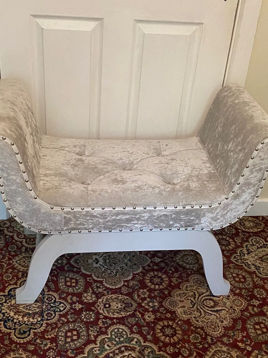 Bench chair - Image 1