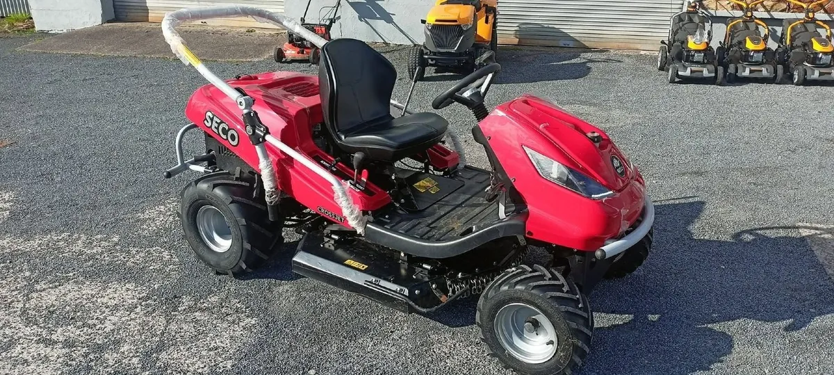 MEADOW RIDE ON MOWER - FOR HIRE - Image 3