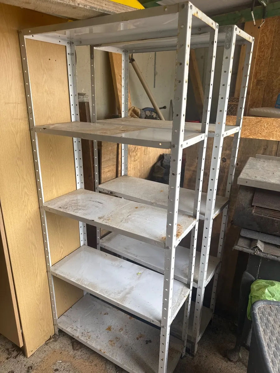 2 x Free shelving