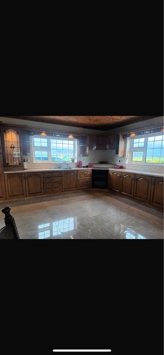 Full kitchen - Image 2