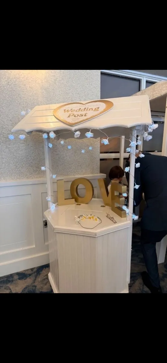 Wedding Post Wishing Well - Image 1