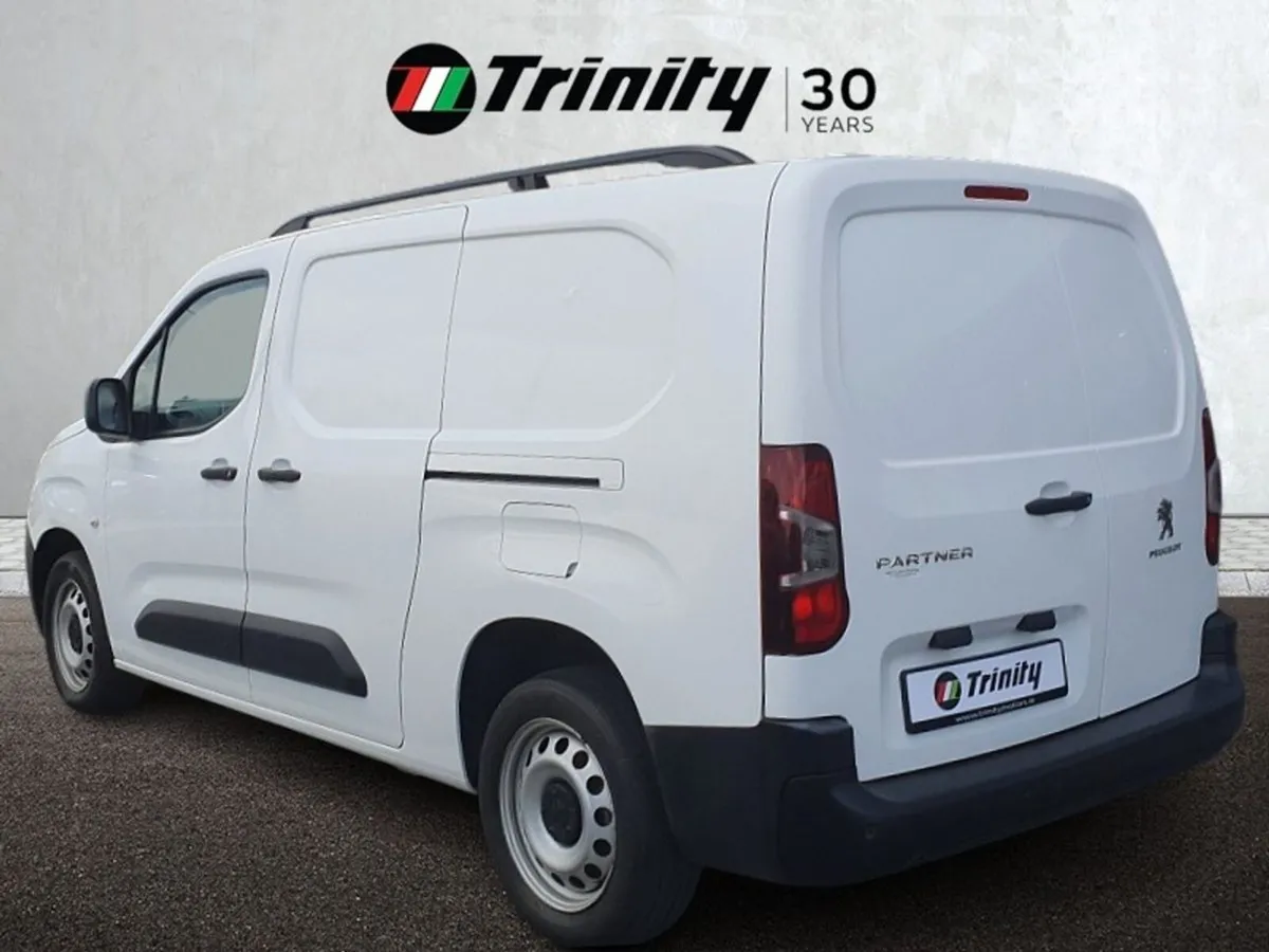 Peugeot Partner ** LONG BODY PARTNER ACTIVE L2 ** - Image 2
