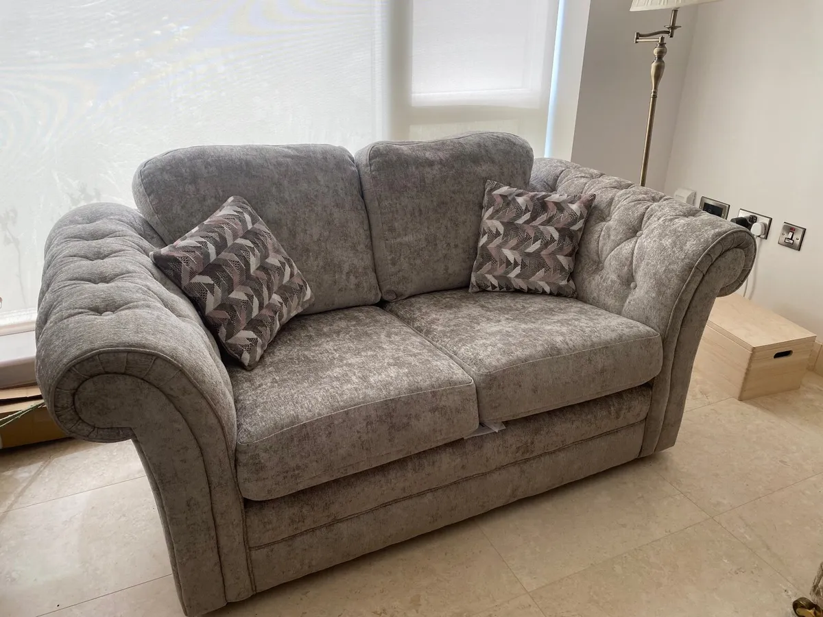 Grey 2 seater Chresterfield Sofa - Image 2