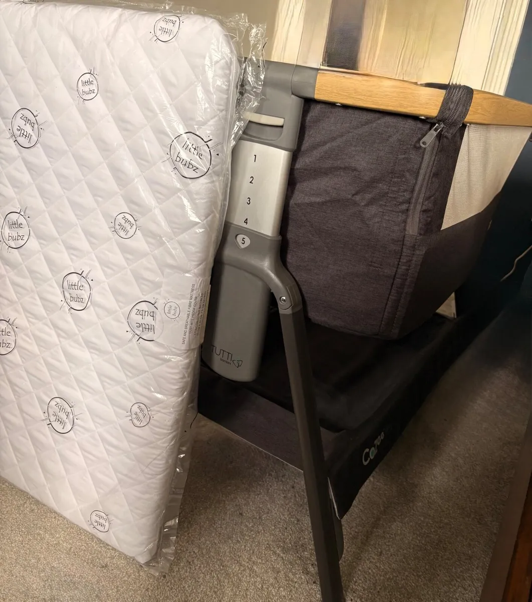 Tutti bambini Cozee Lite Co-Sleeper Bedside Cot - Image 1