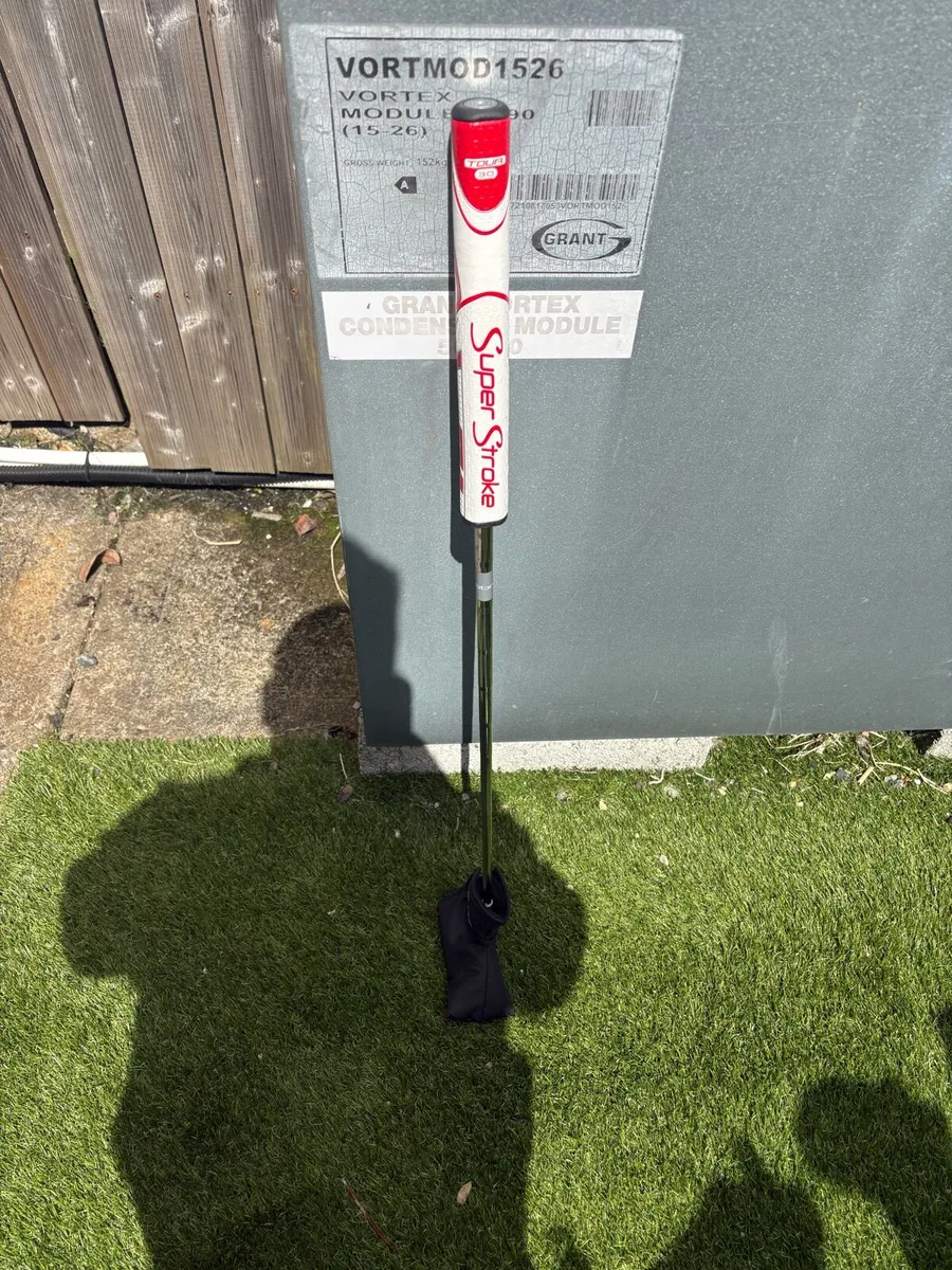 Cobra putter - Image 1
