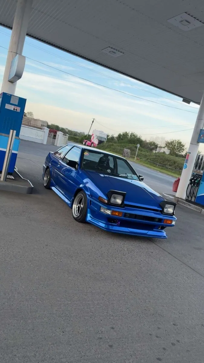Toyota ae86 trueno booter - Image 1