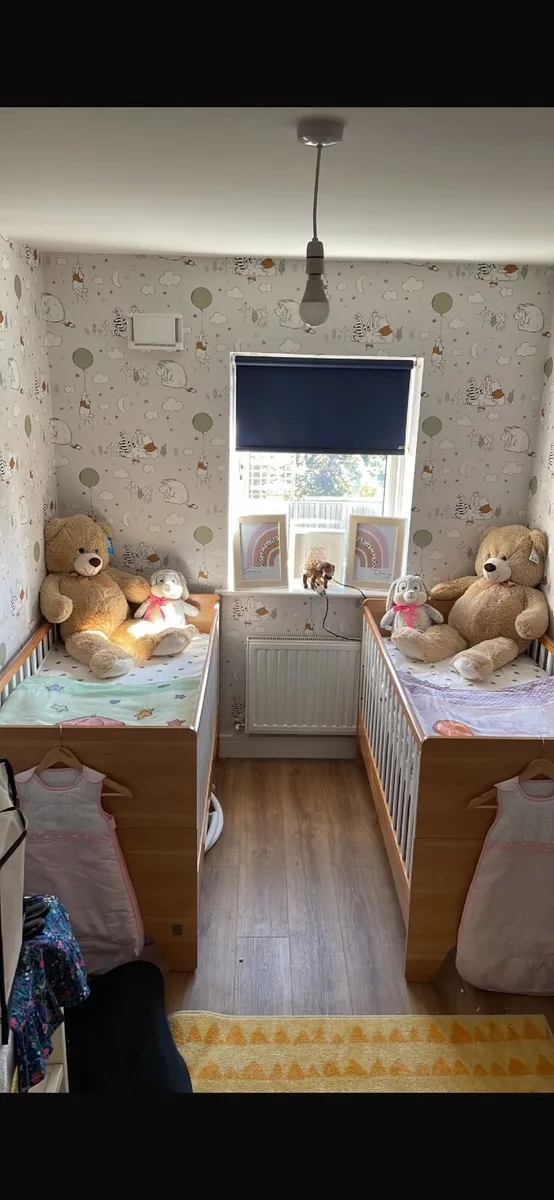 Baby/ Toddler Cot Bed - Image 2