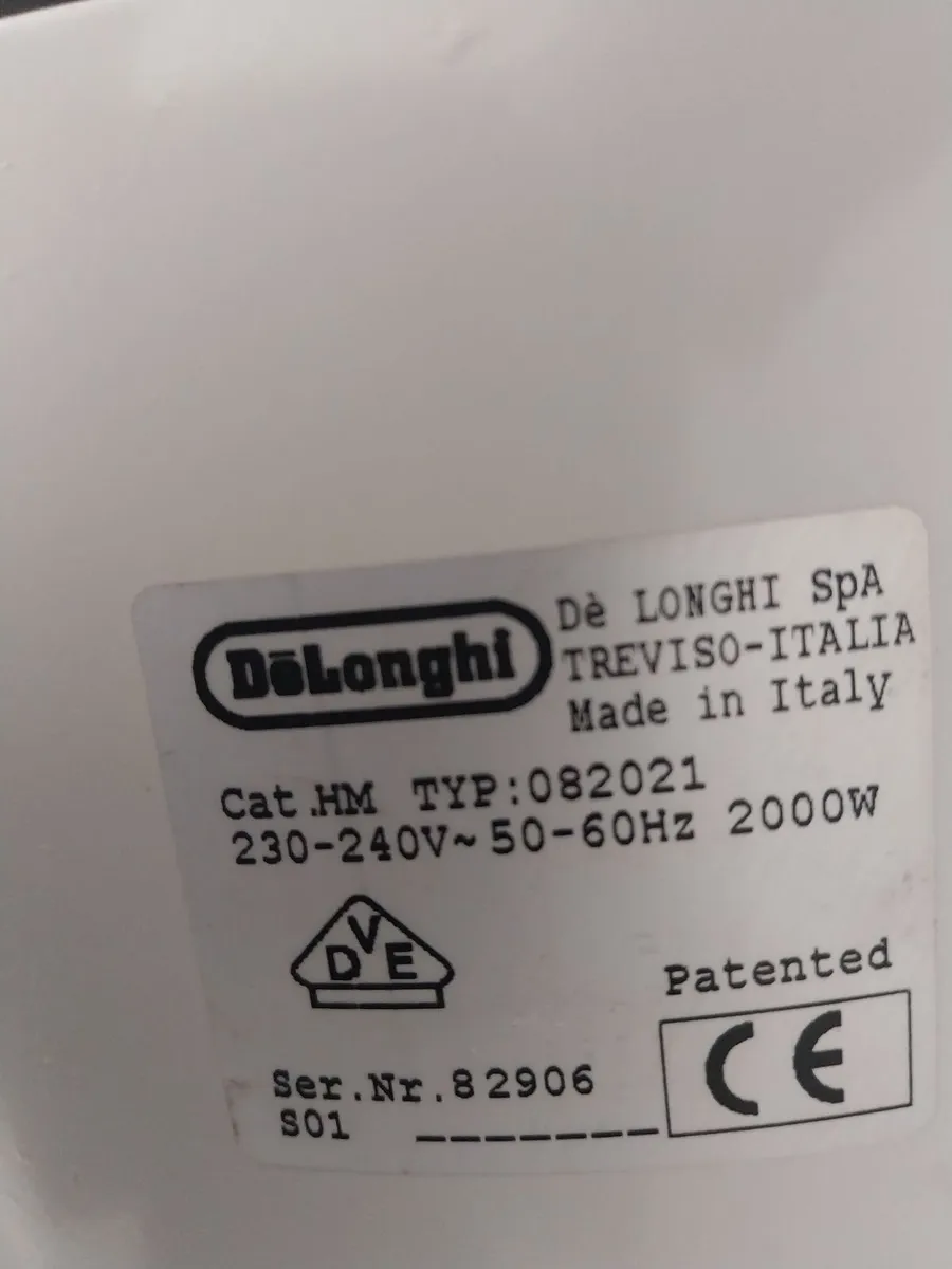 DeLonghi Oil Filled Radiators x 3 - Image 1