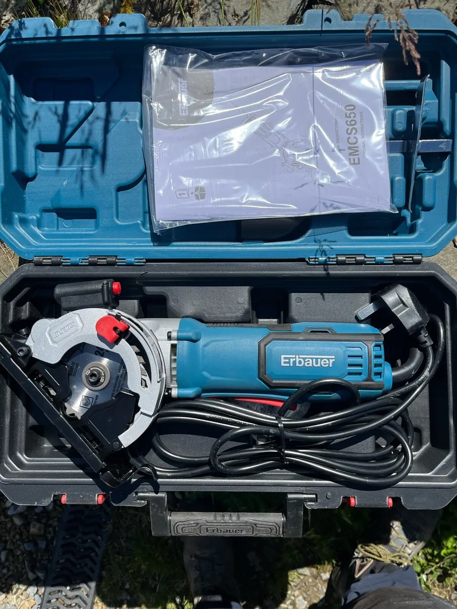 Erbauer mini circular saw - Image 1