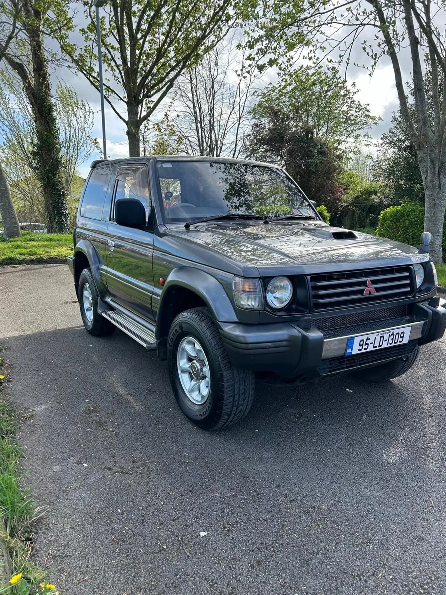 Mitsubishi Pajero mk2 - Image 1