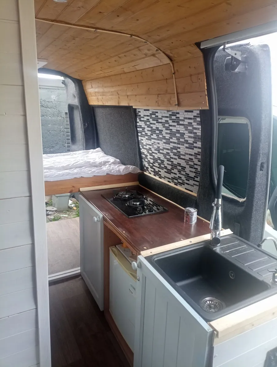 Campervan - Image 4