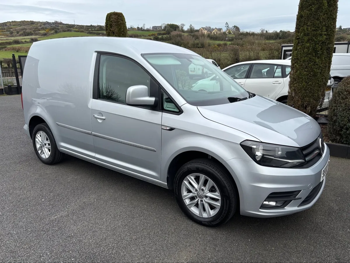 Volkswagen Caddy 2.0 TDI HIGHLINE NAV - Image 3