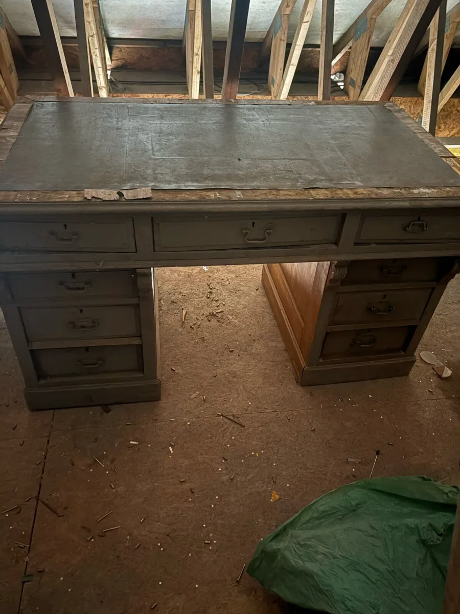 Old writing desk - Image 1