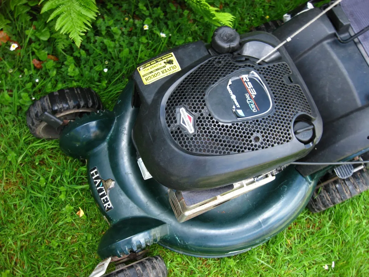 Hayter R53A Briggs&Stratton 6hp Petrol Mower. - Image 4