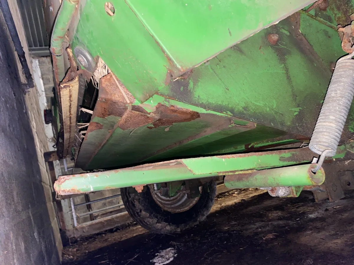 Krone baler - Image 4