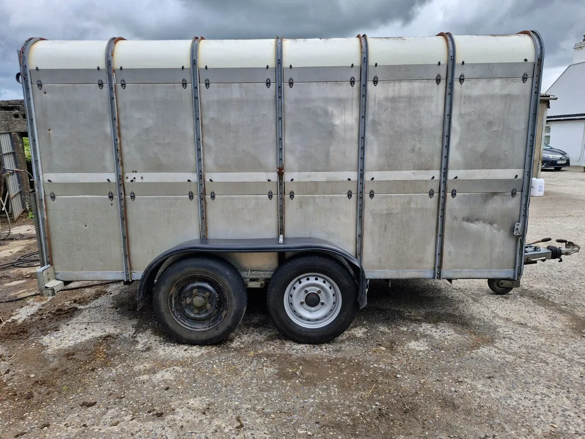 Livestock trailer cattle trailer - Image 2