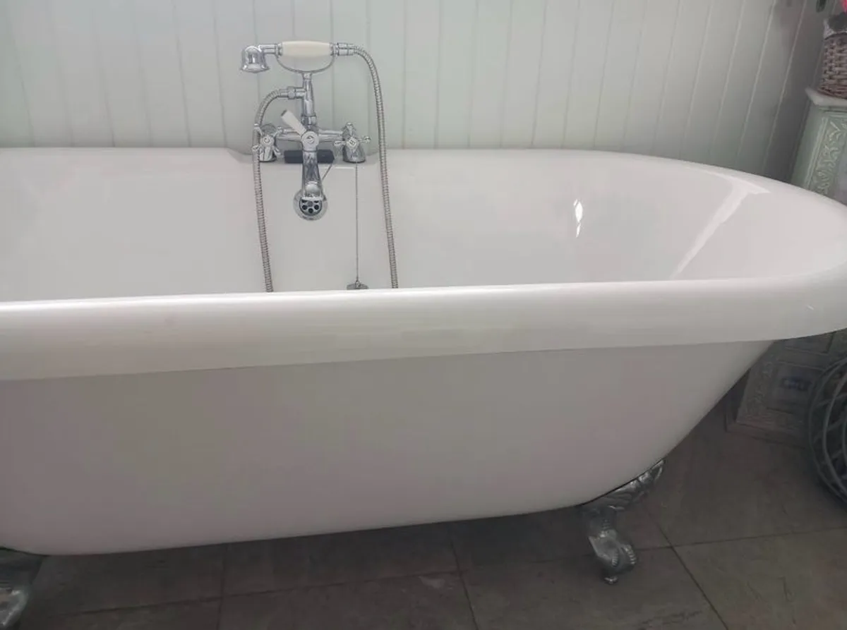 Bathroom - Image 1