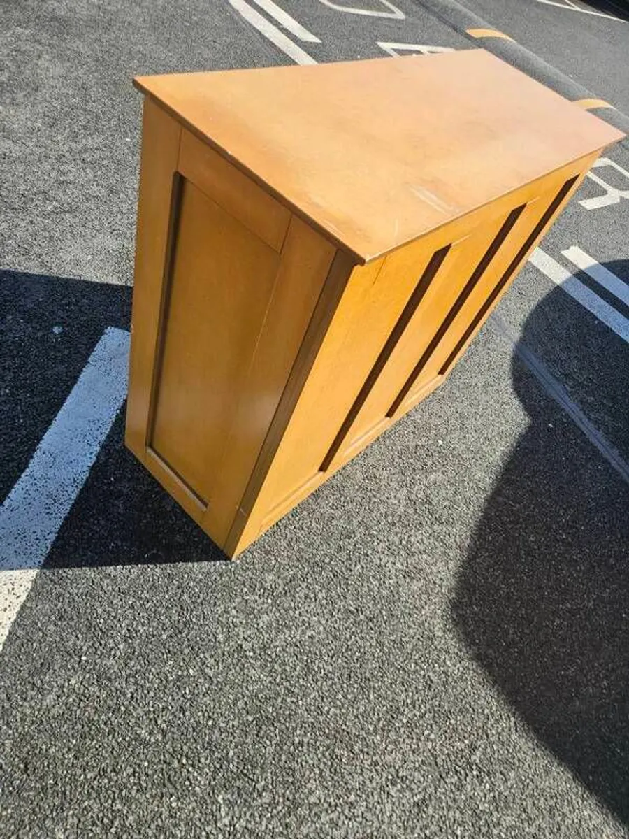 FREE Bar Counter - Worn Veneered Mdf - Image 4